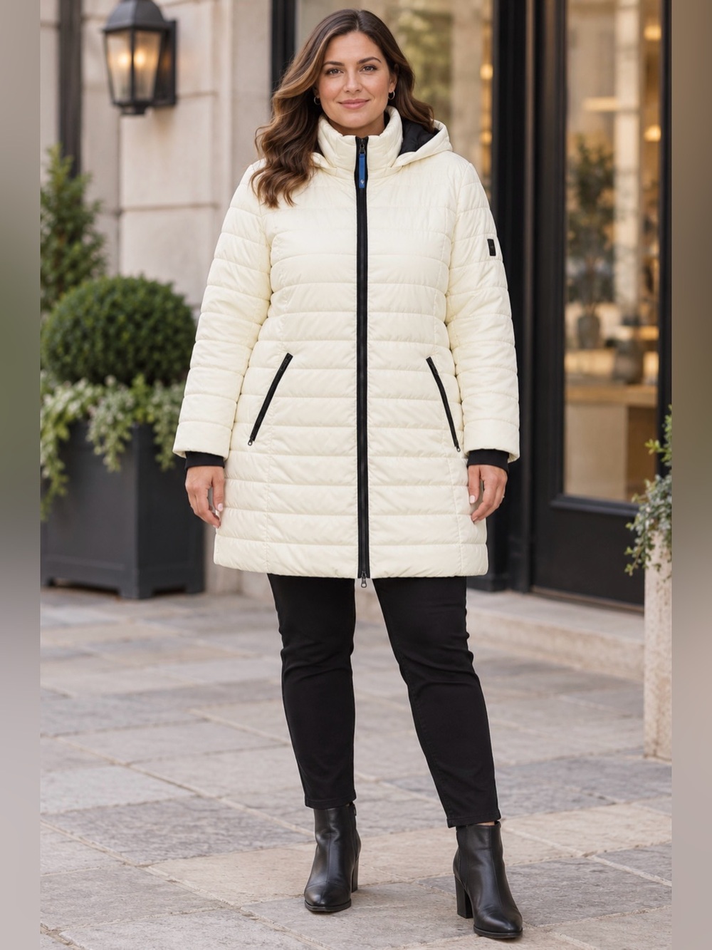 T by Talbots XL Ivory Quilted Hooded Puffer Coat Black Trim Full Zip